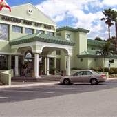 Oakland Park City Hall