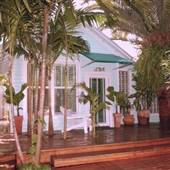 Pineapple Point Guest House