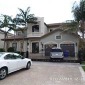 Hollywood Harr Home