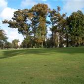 Oaks Golf & Racquet Club