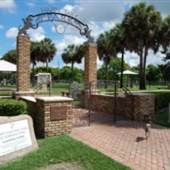 Happy Tails Dog Park at Seminole Park