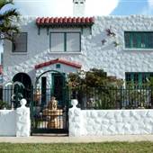 Dania Beach Water Gardens & Gifts