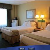 Holiday Inn Express Convention Center/Cruise Port