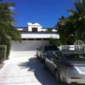 Brenda's Beach House