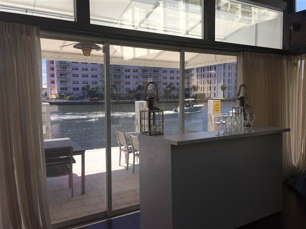 Shooters Waterfront Cafe & Grateful Palate Events