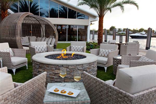 Shooters Waterfront Cafe & Grateful Palate Events
